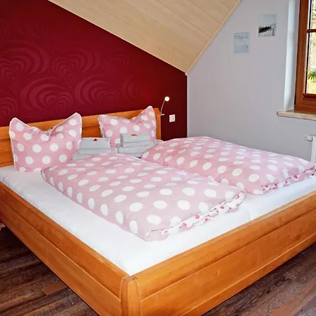 Apartment Ferienwohungen Zum Selliner See *